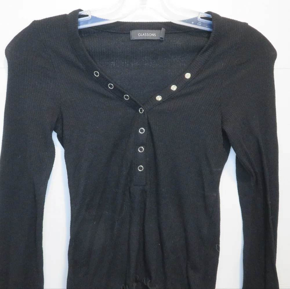 Glassons Ribbed Top - Picture 2 of 3